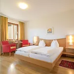 Neusacher Moser 3* Weissensee