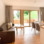 Resort Neusacher Moser Weissensee