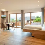 Neusacher Moser Resort Weissensee