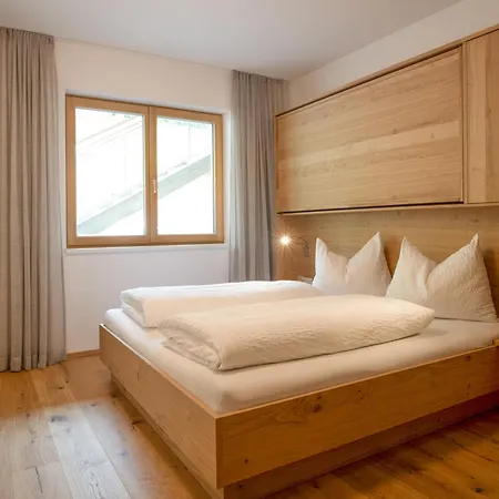Neusacher Moser Θέρετρο 3*