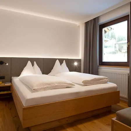Resort Neusacher Moser 3*