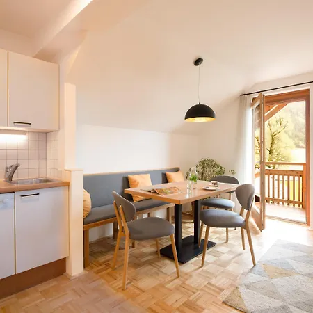 Neusacher Moser 3*