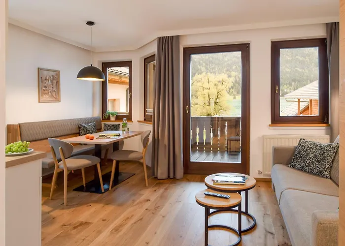 Resort Neusacher Moser 3*