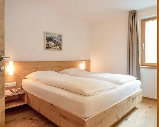 Neusacher Moser 3* Weissensee